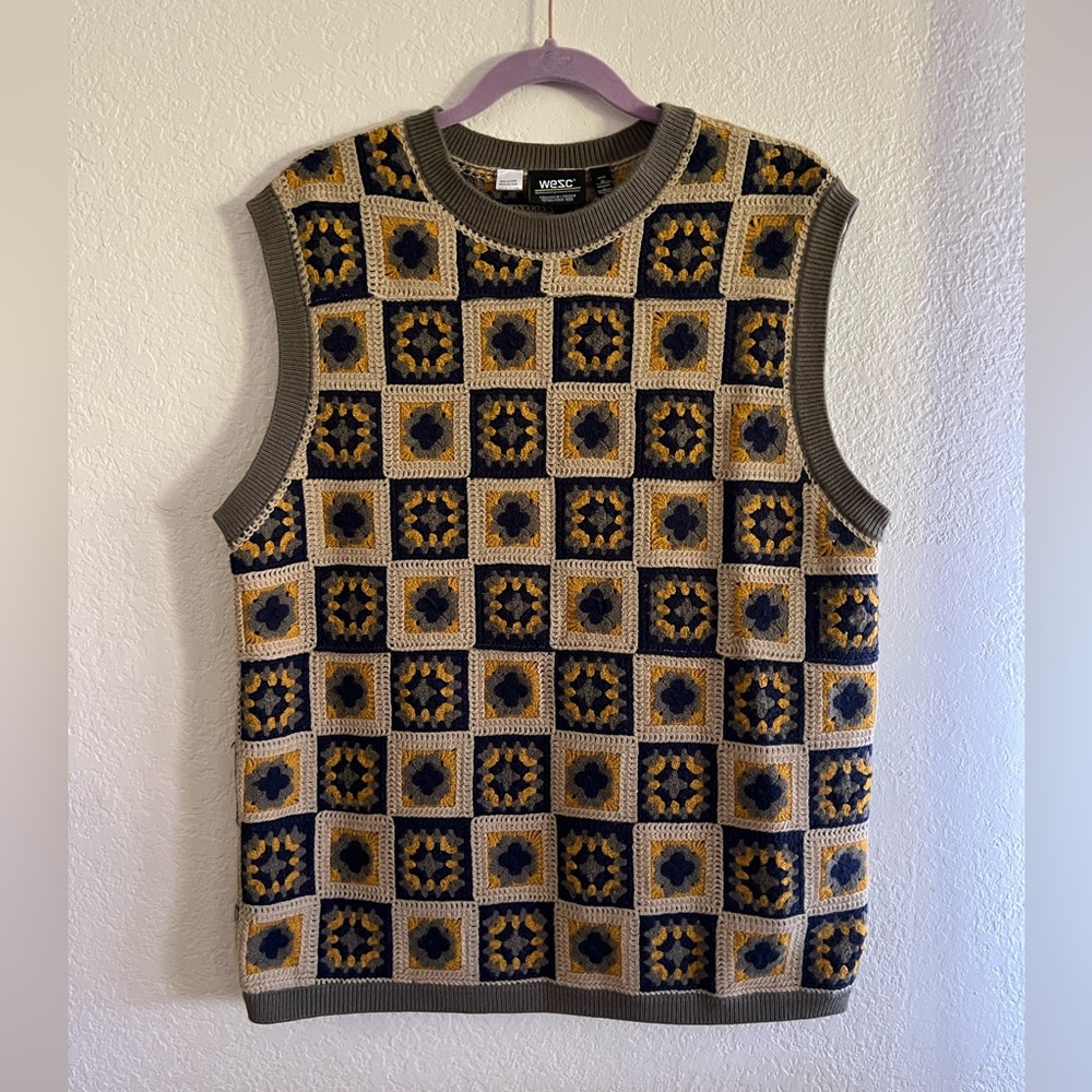 Wesc Geometric Knit crochet Sweater Vest - Yellow and Black - Picture 1 of 5
